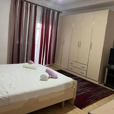 Hermes Apartment Gjirokaster